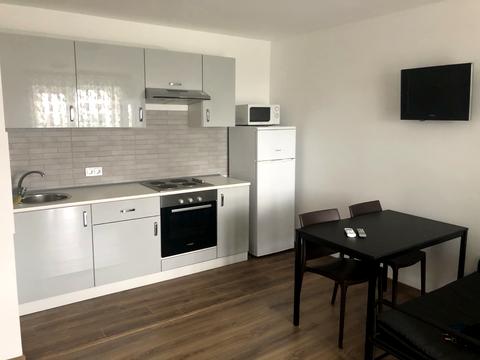 квартира за адресою Миколи Хвильового вул., 3