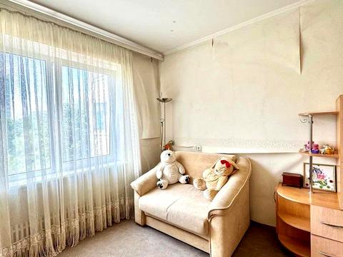 квартира за адресою Непокоренных, 31Б