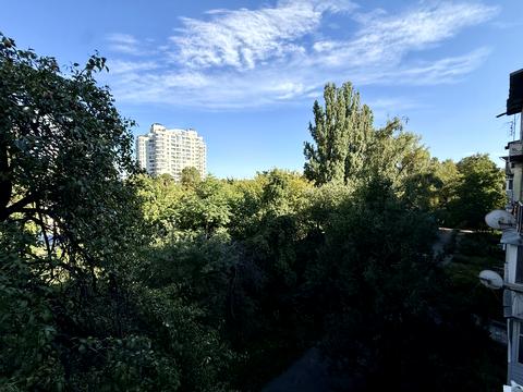 квартира по адресу Александра Довженко ул., 12