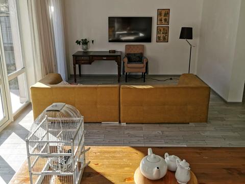 будинок за адресою Соборна вул. ()