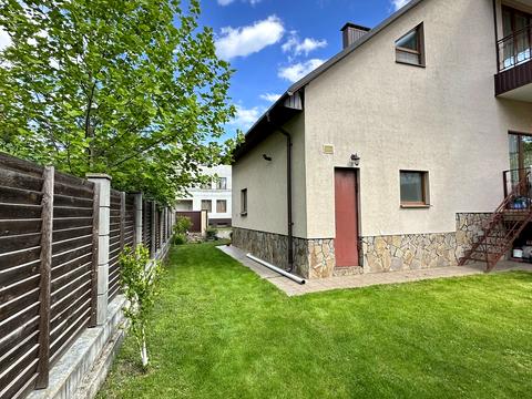 дом по адресу Берестейське шоссе (Брест-Литовське)