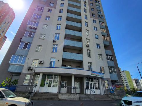 квартира за адресою Миколи Лаврухіна вул., 12