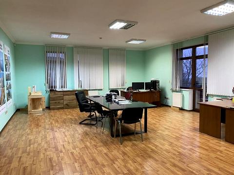 комерційна за адресою Павла Загребельного вул. (Миколи Раєвського), 6