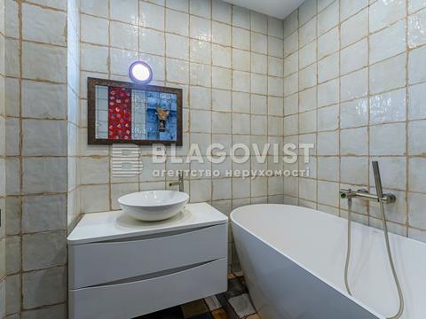 квартира за адресою Воскресенська вул., 18