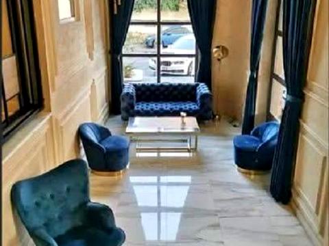 квартира по адресу Морская ул., 27а