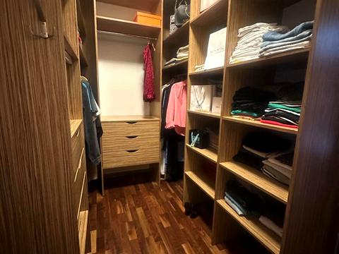 будинок за адресою Ігоря Сікорського вул. (Олександра Можайського)