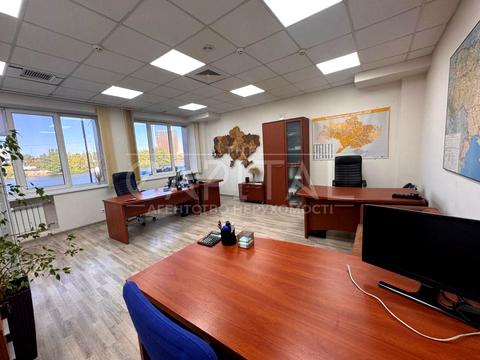 комерційна за адресою Набережно-Лугова вул., 29