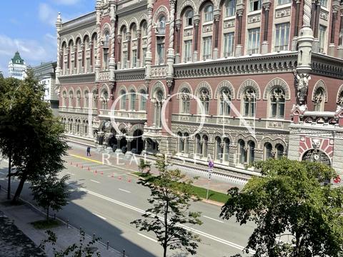 квартира по адресу Институтская ул., 16