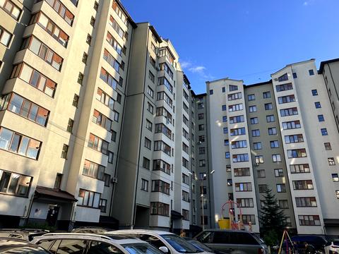 квартира за адресою Хотинська вул., 12