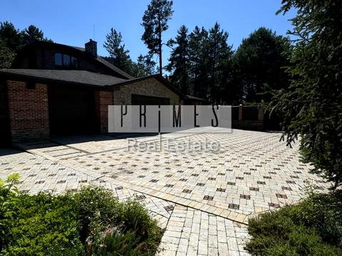 будинок за адресою Столичне шосе