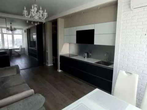 квартира по адресу Литературная ул., 8