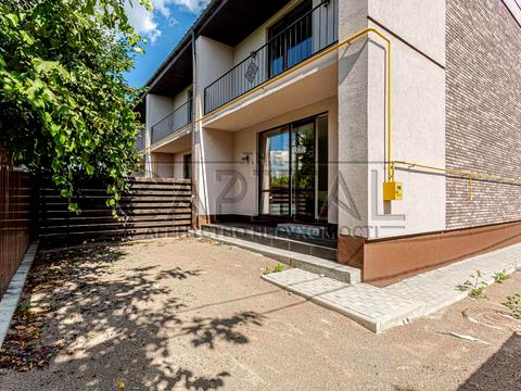 будинок за адресою Ярослава Мудрого вул.