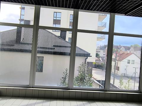 коммерческая по адресу Михаила Грушевского ул., 107