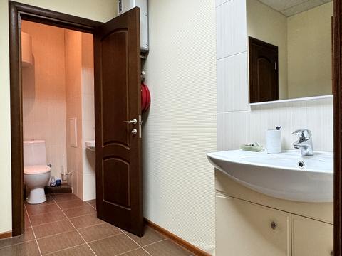 комерційна за адресою Кадетський Гай вул., 6