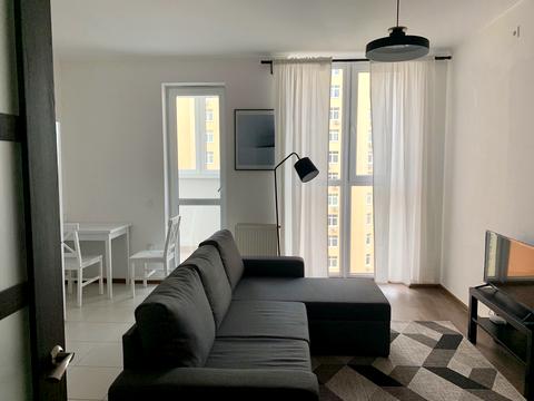 квартира за адресою Сім'ї Кульженків вул. (Петра Дегтяренка), 37