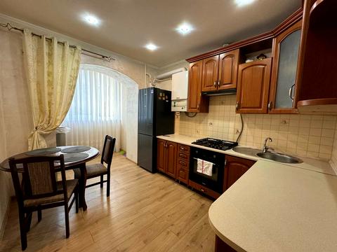 квартира за адресою Хіміків вул., 4б