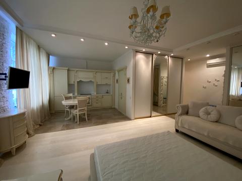 квартира по адресу Андрея Верхогляда ул. (Михайла Драгомирова), 16