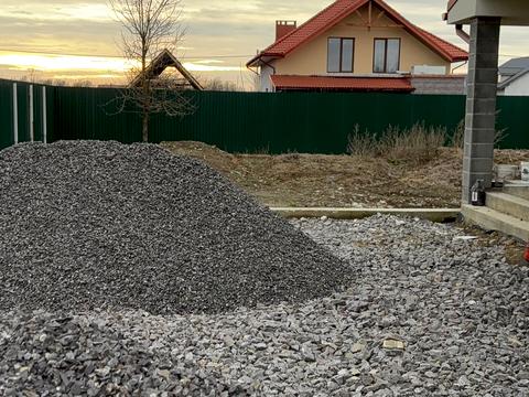 будинок за адресою с. Невицьке, Центральна