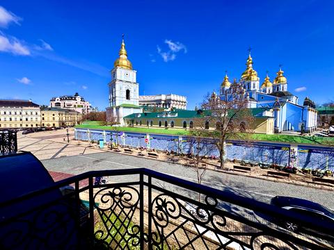 квартира за адресою Трьохсвятительська вул., 13