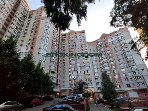 квартира за адресою Степана Руданського вул., 4-6
