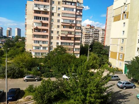 квартира за адресою Оноре де Бальзака вул., 80