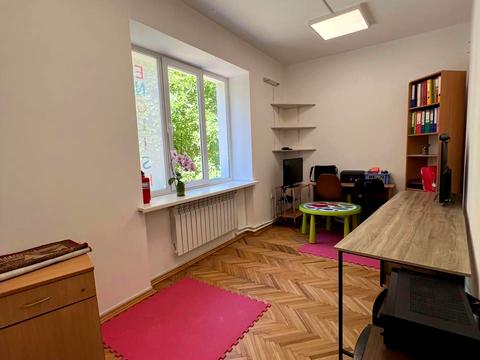 коммерческая по адресу Переяславская ул., 19
