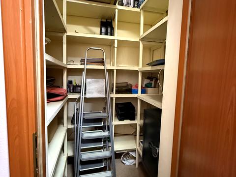 комерційна за адресою Чоколівський бульв., 30