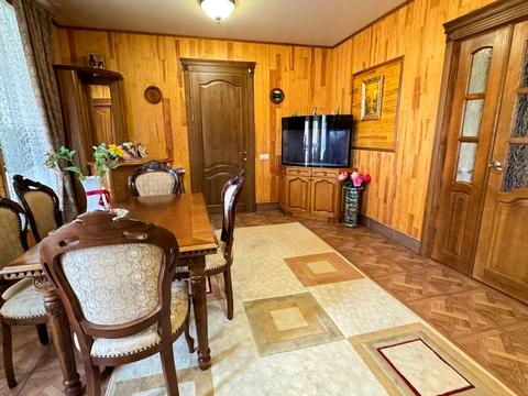 будинок за адресою Богдана Хмельницького