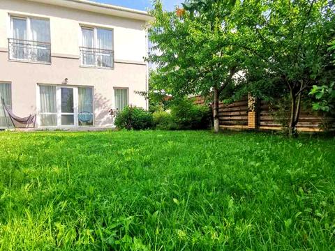 будинок за адресою Соборна вул. ()