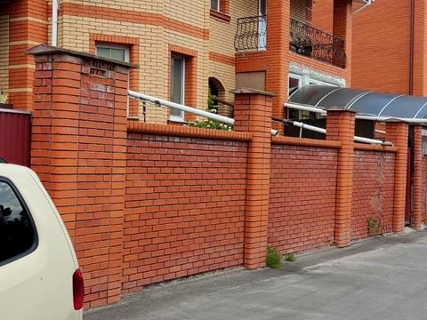 будинок за адресою Богатирська вул., 30а