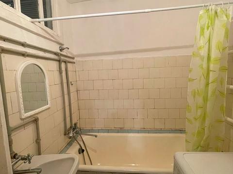 квартира за адресою Євгена Коновальця вул. (Щорса), 27