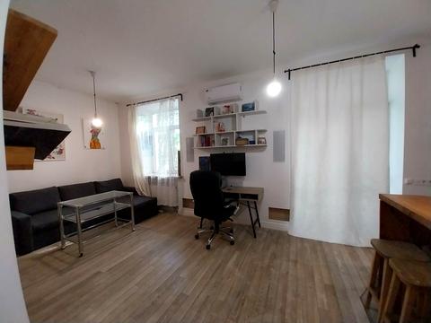 квартира за адресою Сергія Берегового вул. (Мартиросяна), 5