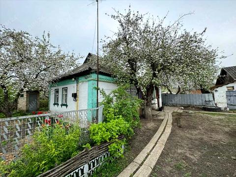 будинок за адресою Центральна, 1