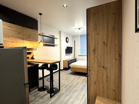 квартира за адресою Сім'ї Стешенків вул. (Тимофія Строкача), 8