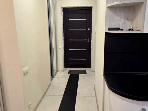 квартира за адресою Академіка Глушкова просп., 9-Д