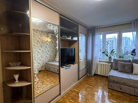 квартира по адресу Голосеевский просп. (40-летия Октября), 21