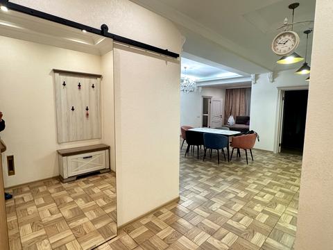 квартира за адресою Незалежності вул., 8Б