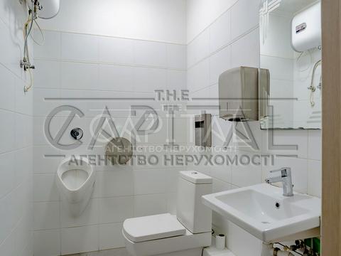 комерційна за адресою Жилянська вул., 101