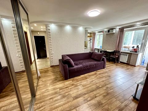 квартира по адресу Печерский спуск, 11