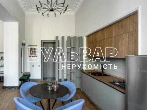 квартира за адресою Фейєрбаха вул., 12