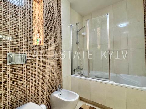 квартира за адресою Панаса Мирного вул., 28-А