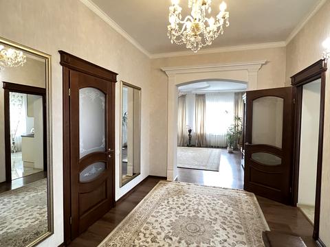 дом по адресу Юрія Липи