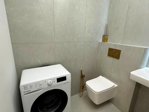квартира за адресою Молодіжна вул., 8