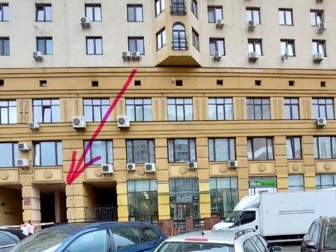 паркомісце за адресою Полтавська вул., 10