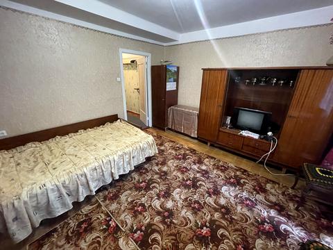 квартира за адресою Василя Кучера вул., 10