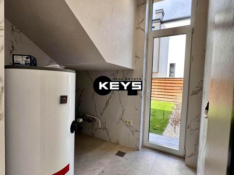 будинок за адресою Квітнева вул., 2