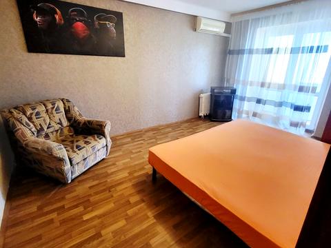 квартира за адресою Андрія Малишка вул., 27
