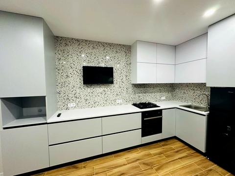 квартира за адресою Жасминова вул., 11