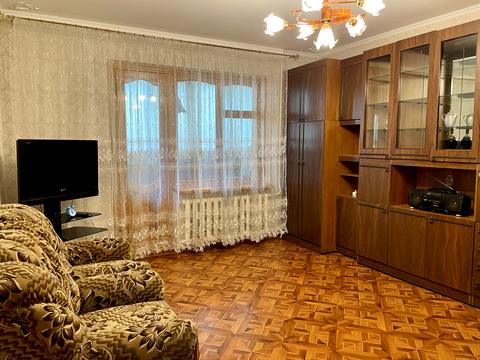 квартира за адресою Академіка Корольова вул., 80б