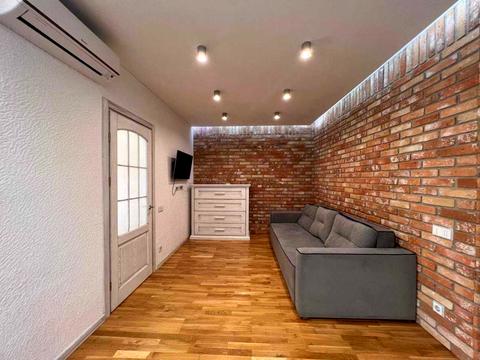 квартира по адресу Левка Лукʼяненка ул. (Василия Жуковского), 25